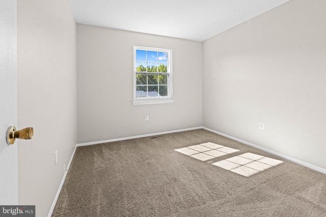 9 OAK SHADOWS CT, Baltimore, MD 21228