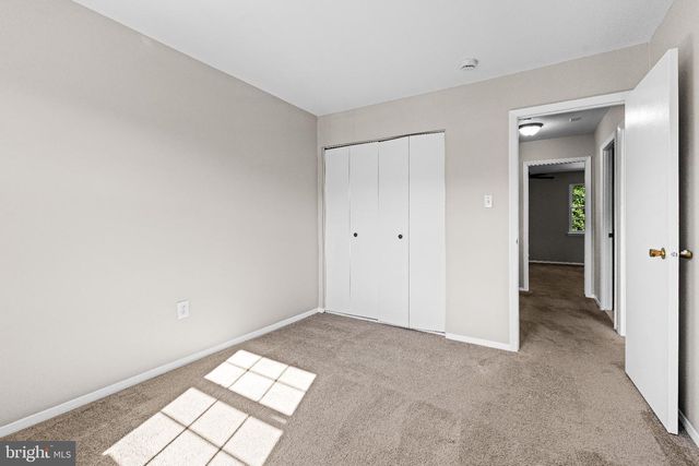 9 OAK SHADOWS CT, Baltimore, MD 21228