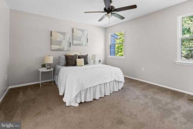 9 OAK SHADOWS CT, Baltimore, MD 21228