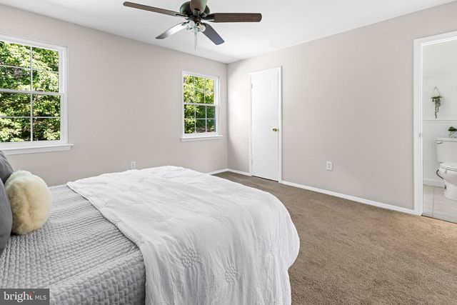 9 OAK SHADOWS CT, Baltimore, MD 21228