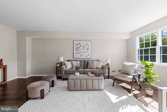 9 OAK SHADOWS CT, Baltimore, MD 21228