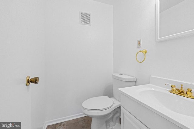 9 OAK SHADOWS CT, Baltimore, MD 21228