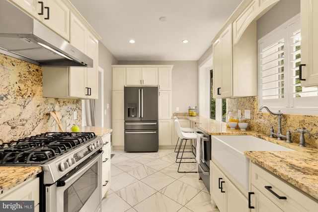 4335 BLAGDEN AVE NW, Washington, DC 20011