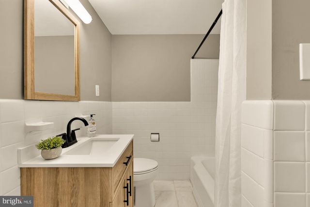4335 BLAGDEN AVE NW, Washington, DC 20011