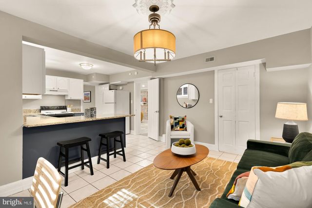 4335 BLAGDEN AVE NW, Washington, DC 20011