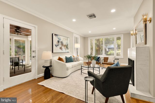 4335 BLAGDEN AVE NW, Washington, DC 20011
