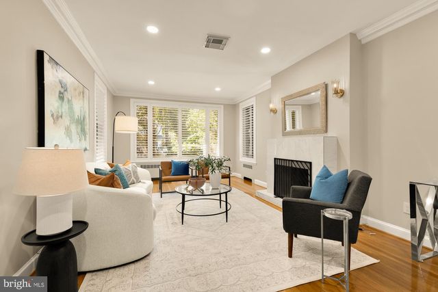 4335 BLAGDEN AVE NW, Washington, DC 20011