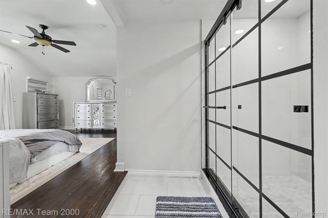 22331 Watsonia Street, Dearborn, MI 48128