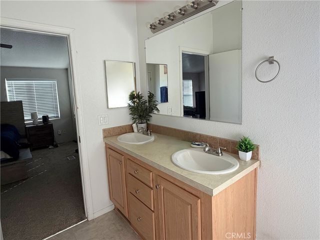 14460 Nevada, Phelan, CA 92371