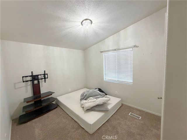14460 Nevada, Phelan, CA 92371