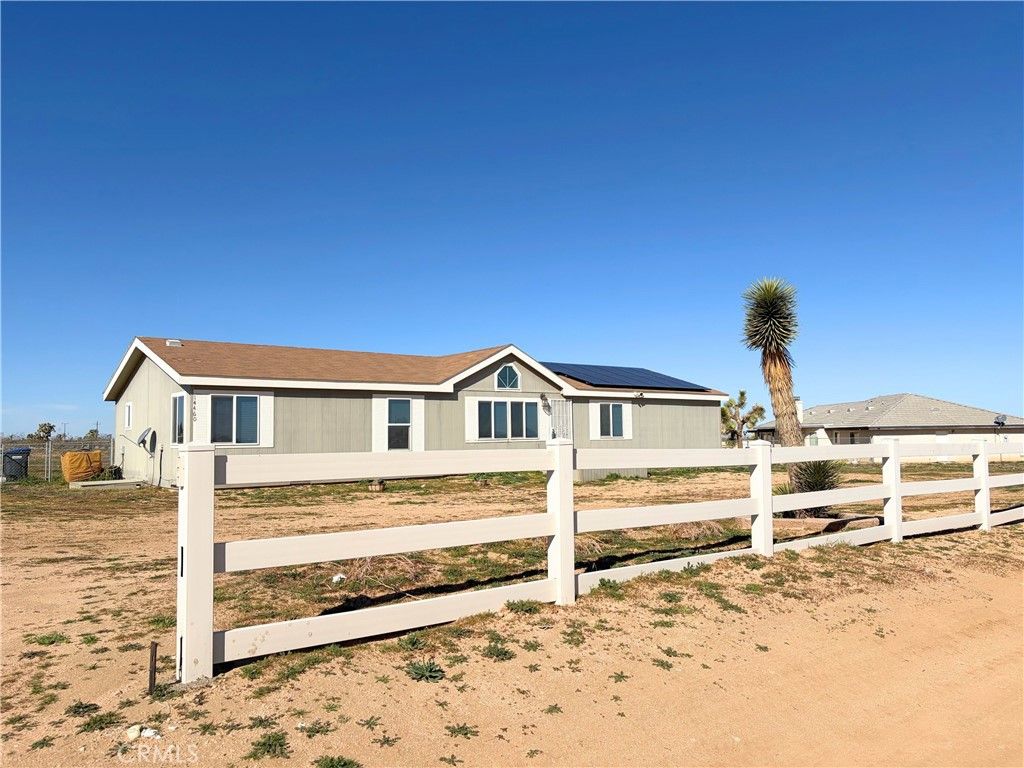 Image 1 of property listing at 14460 Nevada, Phelan, CA 92371