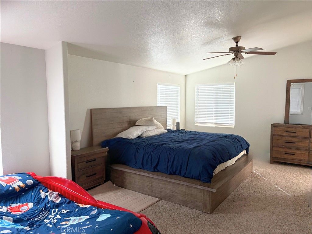 Image 11 of property listing at 14460 Nevada, Phelan, CA 92371