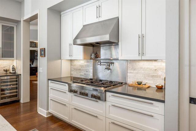 3925 SW 95TH TERRACE, Gainesville, FL 32608