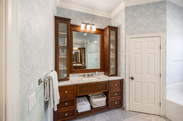 3925 SW 95TH TERRACE, Gainesville, FL 32608