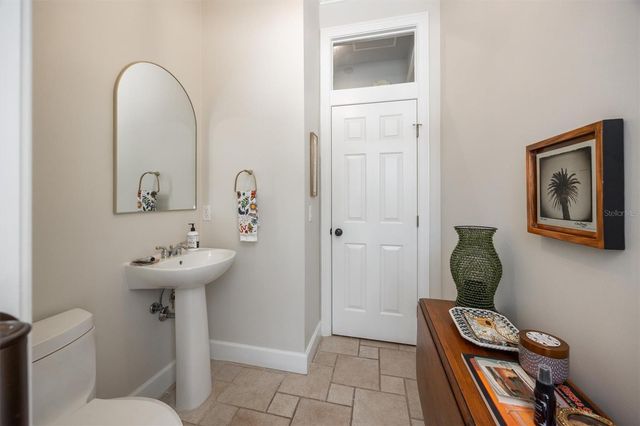 3925 SW 95TH TERRACE, Gainesville, FL 32608