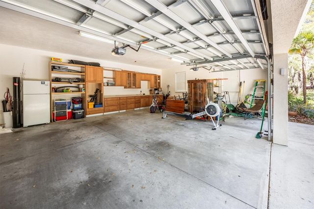 3925 SW 95TH TERRACE, Gainesville, FL 32608