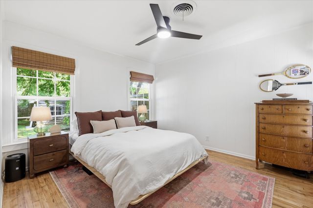 5004 Lovell Avenue, Fort Worth, TX 76107