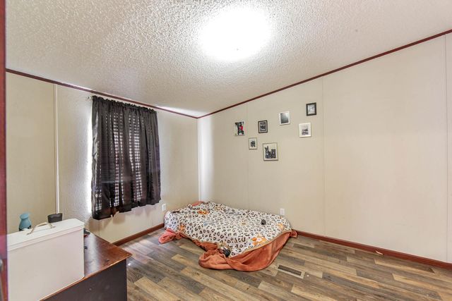 215 Blakefield Dr, Schriever, LA 70395