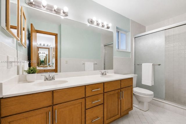 27600 SW 164th Ct, Homestead, FL 33031