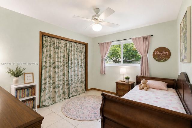 27600 SW 164th Ct, Homestead, FL 33031
