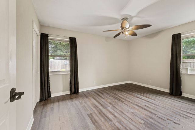 5628 Belfast Lane, North Richland Hills, TX 76180
