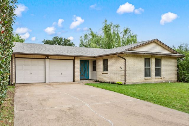 5628 Belfast Lane, North Richland Hills, TX 76180