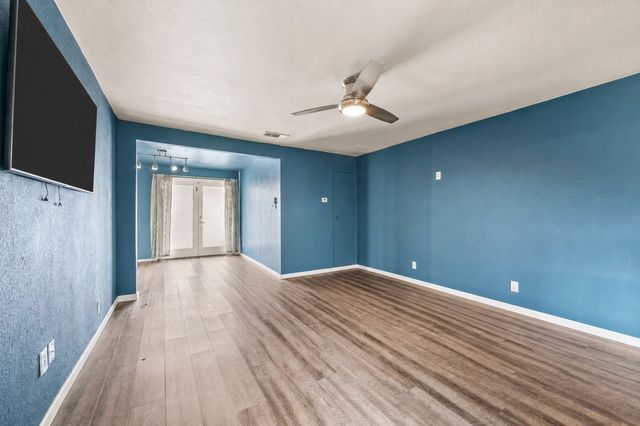 5628 Belfast Lane, North Richland Hills, TX 76180