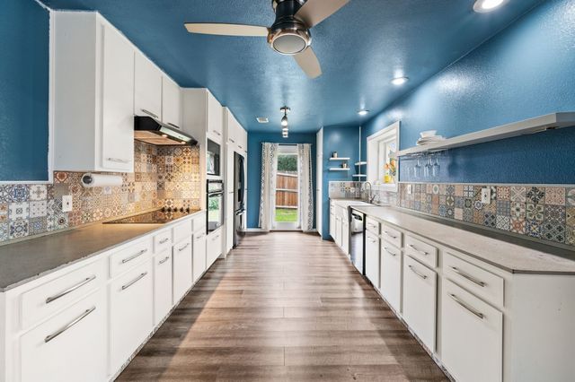 5628 Belfast Lane, North Richland Hills, TX 76180