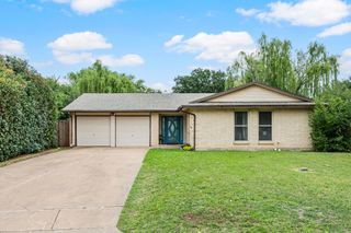5628 Belfast Lane, North Richland Hills, TX 76180