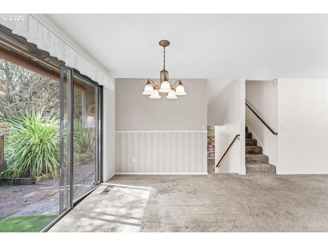 18765 Sw HONEYWOOD Ct, Beaverton, OR 97003