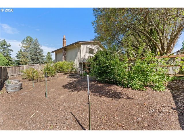 18765 Sw HONEYWOOD Ct, Beaverton, OR 97003