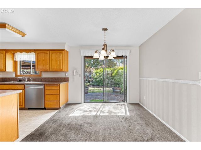 18765 Sw HONEYWOOD Ct, Beaverton, OR 97003