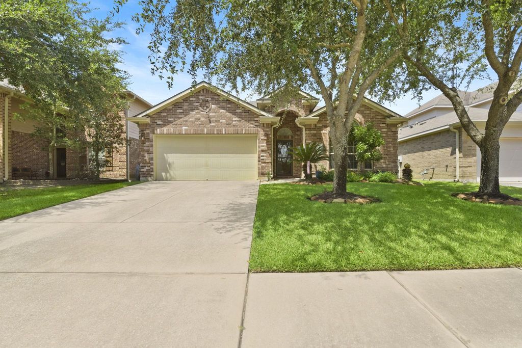 25519 Marmite Drive, Tomball, TX 77375