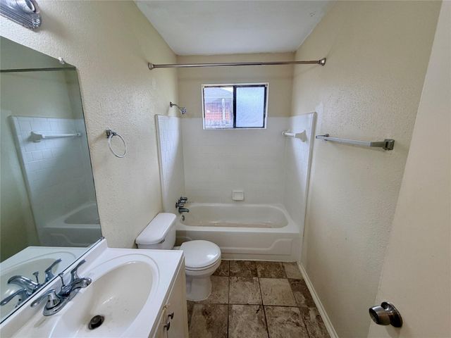 15811 Nutcracker Court, Humble, TX 77396
