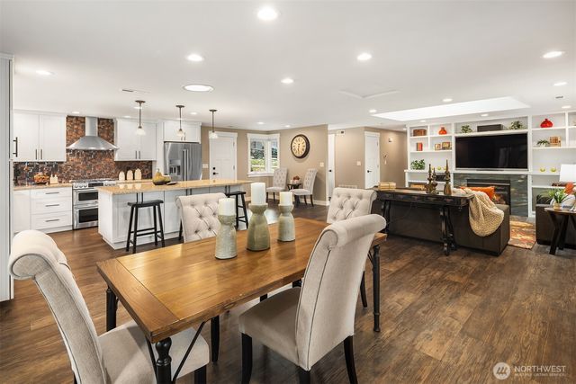 19602 SE 29th Street, Sammamish, WA 98075