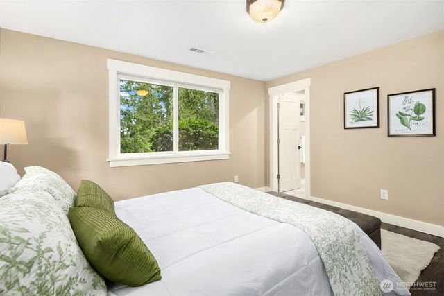 19602 SE 29th Street, Sammamish, WA 98075