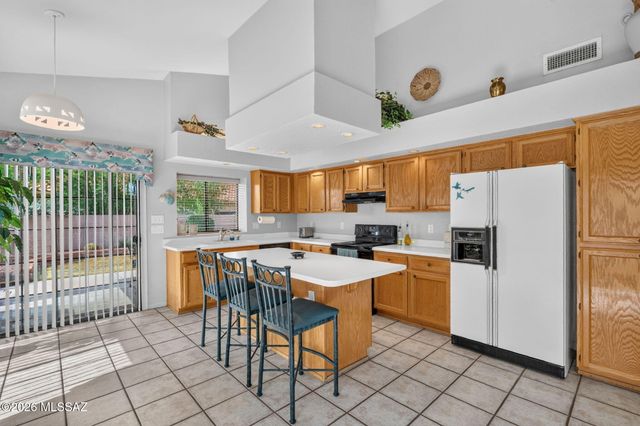 7768 E Marquise Drive, Tucson, AZ 85715