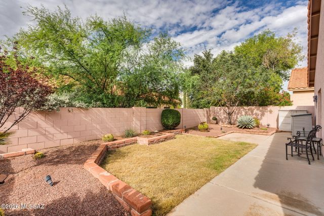 7768 E Marquise Drive, Tucson, AZ 85715