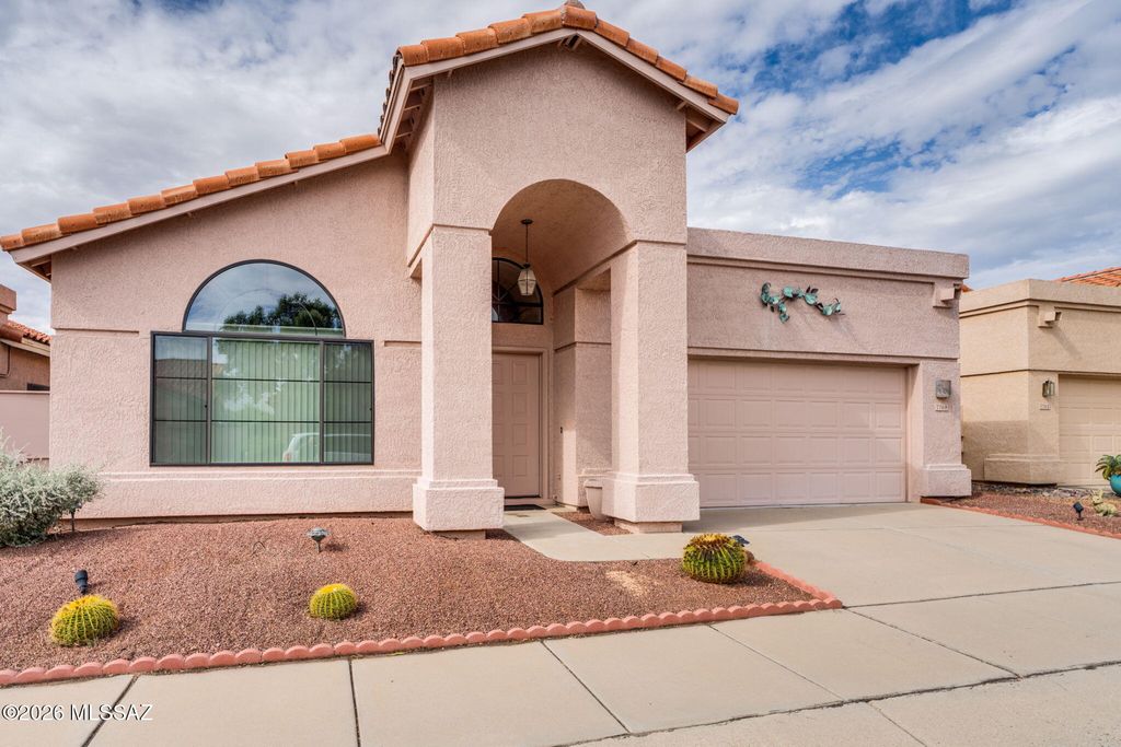 7768 E Marquise Drive, Tucson, AZ 85715