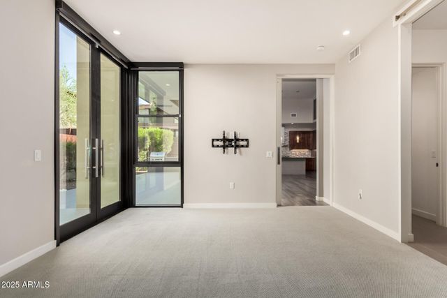 6525 E CAVE CREEK Road 3, Cave Creek, AZ 85331