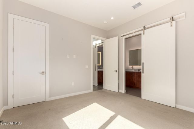 6525 E CAVE CREEK Road 3, Cave Creek, AZ 85331