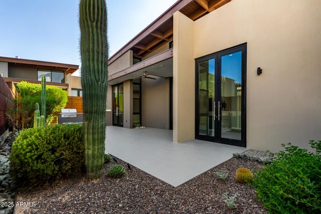 6525 E CAVE CREEK Road 3, Cave Creek, AZ 85331