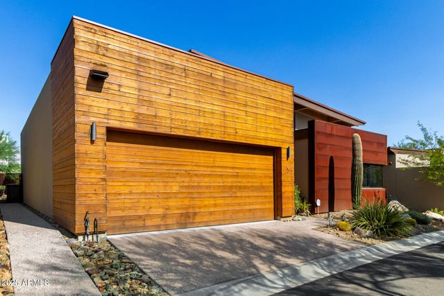 6525 E CAVE CREEK Road 3, Cave Creek, AZ 85331