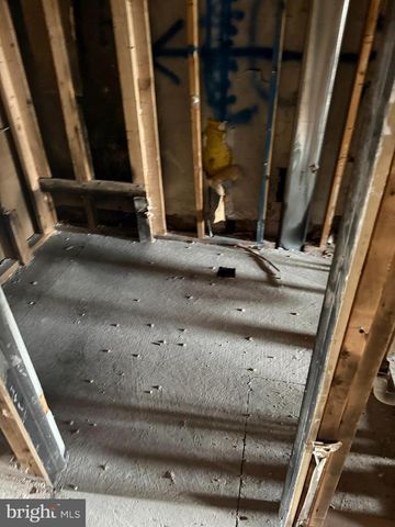 2502 HOLLINS ST, Baltimore, MD 21223