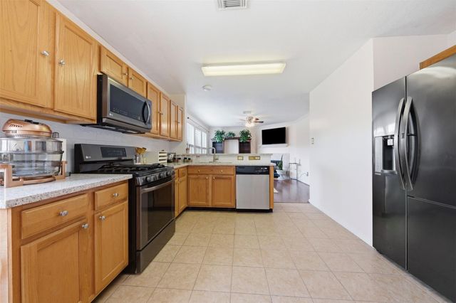 14607 Alanna Lagoon Court, Houston, TX 77083