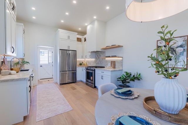 1231 8th Street, Monterey, CA 93940