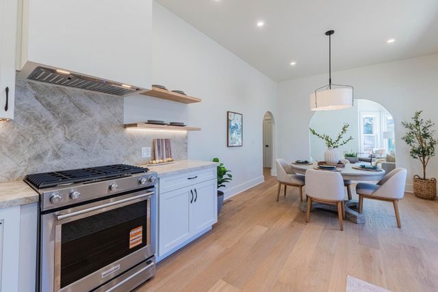 1231 8th Street, Monterey, CA 93940