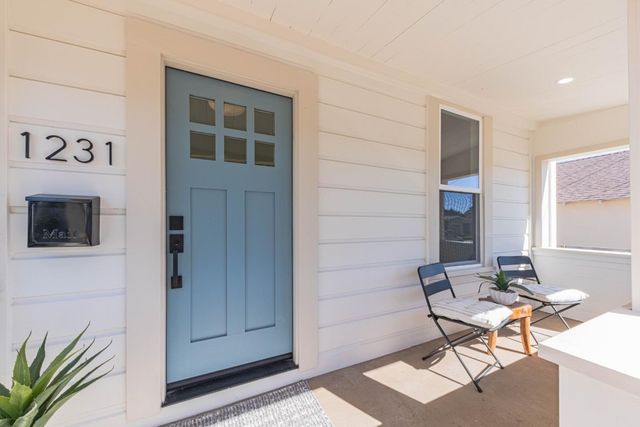 1231 8th Street, Monterey, CA 93940