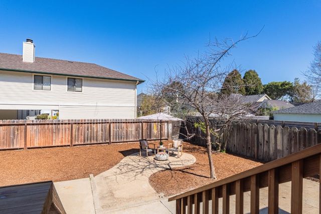 1231 8th Street, Monterey, CA 93940