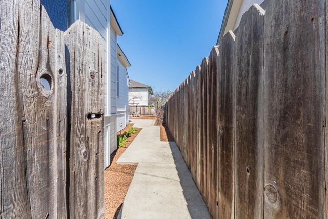 1231 8th Street, Monterey, CA 93940
